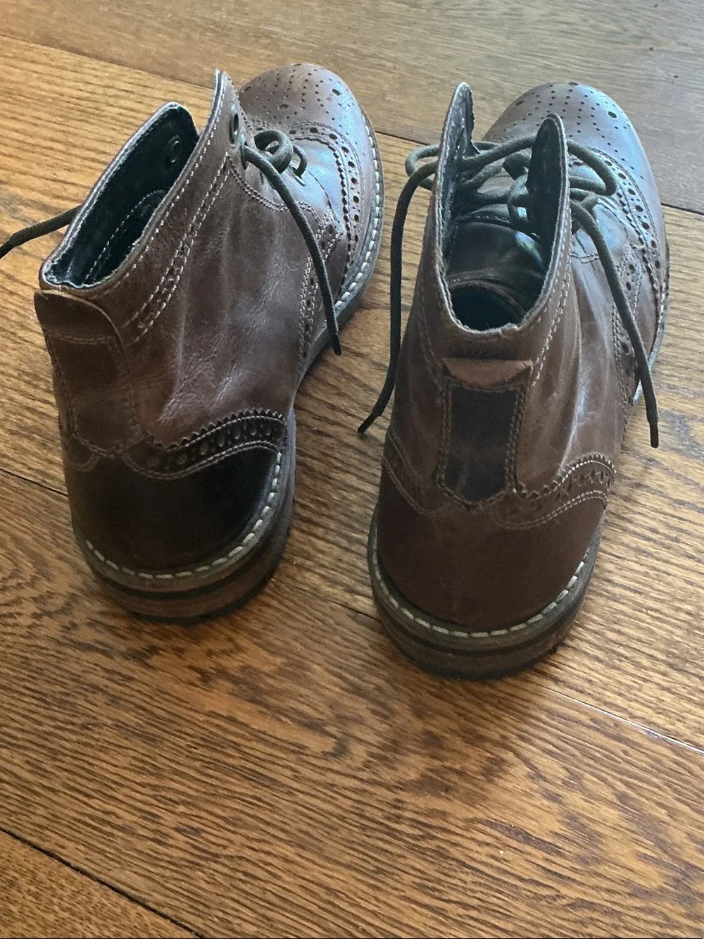 Crevo Speak Easy 225 Men’s Size 11 Chestnut Leather Wingtip Lace-Up Boots/Shoes